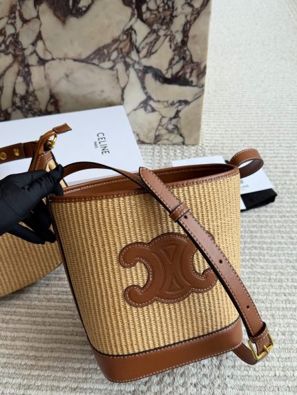 CELINE raffia bucket bag hobo size : 18*22cm