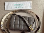 Bottega Veneta BV cassette size：26*18cm - Image 2