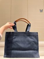 CELINE denim  tote size : 40 x 30cm - Image 3
