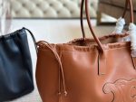 CELINE tote size : 44 x 26cm - Image 3