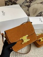CELINE TRIOMPHE CLASSIC  BOX SUEDE  SIZE : 19 X13cm/10 X9cm - Image 3