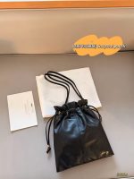 CELINE  CRYSTAL POUCH tote size：29*32cm - Image 2