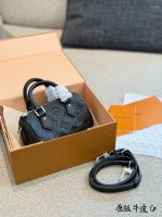 LOUIS VUITTON lv nano speedy bag size : 16cm - Image 2