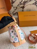 LOUIS VUITTON lv nano Neo bucket bag size : 13 x 16cm - Image 3