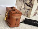 Celine vanity bag size : 19 cm - Image 7