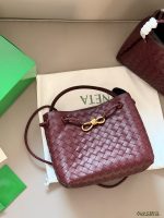 Bottega veneta BV Andiamo size：25*20cm