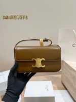 CELINE Triomphe  crossbody bag size: 20x10cm - Image 6
