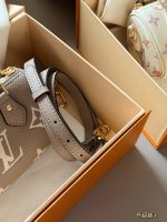 LOUIS VUITTON lv nano speedy size : 16 cm - Image 4