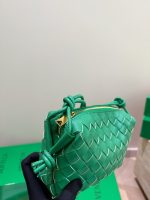 Bottega veneta BV crossbody bag size : 18X 11 CM - Image 3