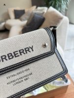 Burberry canvas crossbody bag - Image 5