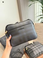 Burberry man bag metis size : 23 cm - Image 5