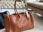 CELINE tote size : 44 x 26cm - Image 4