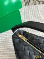 Bottega veneta BV LP size:22 x 14cm - Image 5