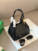 Bottega veneta BV Andiamo size：22*17cm - Image 4