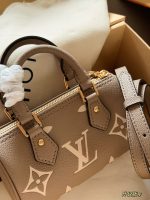 LOUIS VUITTON lv nano speedy size : 16 cm - Image 5