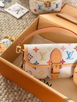 LOUIS VUITTON lv Diane nano size：19*11cm - Image 4