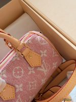 LOUIS VUITTON lv nano speedy size : 16 cm - Image 4