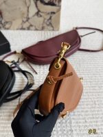 CELINE hobo bag size : 32 x 15cm - Image 5