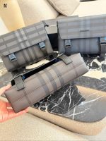 Burberry man bag size :  29x8.5x17.5cm - Image 5