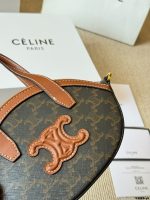 Celine OVAL BAG size:  21x24x5cm - Image 6