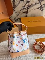 LOUIS VUITTON lv nano Neo bucket bag size : 13 x 16cm - Image 6