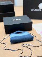 chanel 31 bag nano size :  20*17*3 cm - Image 4