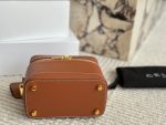 Celine vanity bag size : 19 cm - Image 3