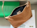 Bottega veneta BV traveller size：35*28cm - Image 7