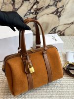 CELINE boston suede bag size : 26*16cm