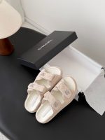 Chanel Velcro beach shoes size： 35-41 - Image 6