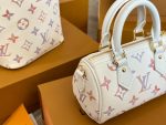 LOUIS VUITTON lv nano speedy size : 16 cm - Image 7