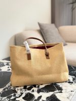 CELINE beach raffia tote bag size : 37×31cm - Image 7