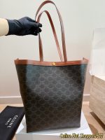 celine hobo tote size : 25×30 cm