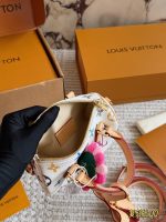 LOUIS VUITTON lv nano speedy murakami bag size : 16cm - Image 7