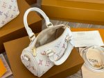 LOUIS VUITTON lv nano speedy size : 16 cm - Image 8