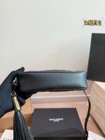 YSL CAMERA CORSSBODY BAG SIZE : 23CM - Image 4
