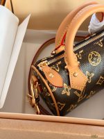 LOUIS VUITTON lv nano speedy bag size : 16cm - Image 8