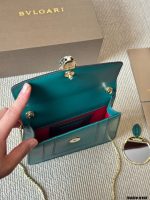 Bvlgari Serpenti Forever size : 20 x 15cm - Image 8