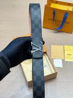 LOUIS VUITTON lv belt men 3.8 cm - Image 9