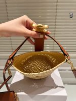 Celine bucket raffia bag size : 16X 18 cm - Image 10