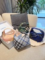 Burberry shoulder hand bag size : 23x10.5x21.5cm - Image 8