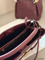 Bottega veneta BV Andiamo size：25*20cm - Image 9