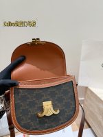 celine teen besace crossbody bag size : 18 x 14cm - Image 8
