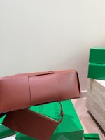 Bottega veneta BV Andiamo tote size : 24X17 cm - Image 9