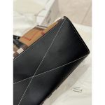 Burberry tote size : 45*35cm - Image 10