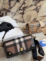 Burberry Note crossbody bag - Image 10