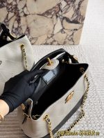 CHANEL 26S HOBO bag size : 35cm / 25cm - Image 3