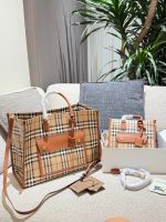 Burberry tote bag size :  25cm / 40cm - Image 2