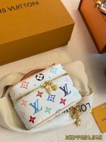 LOUIS VUITTON lv VANITY MURAKAMI WHITE SIZE : 14 X10 cm - Image 2