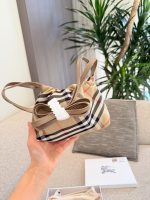 Burberry crossbody bag